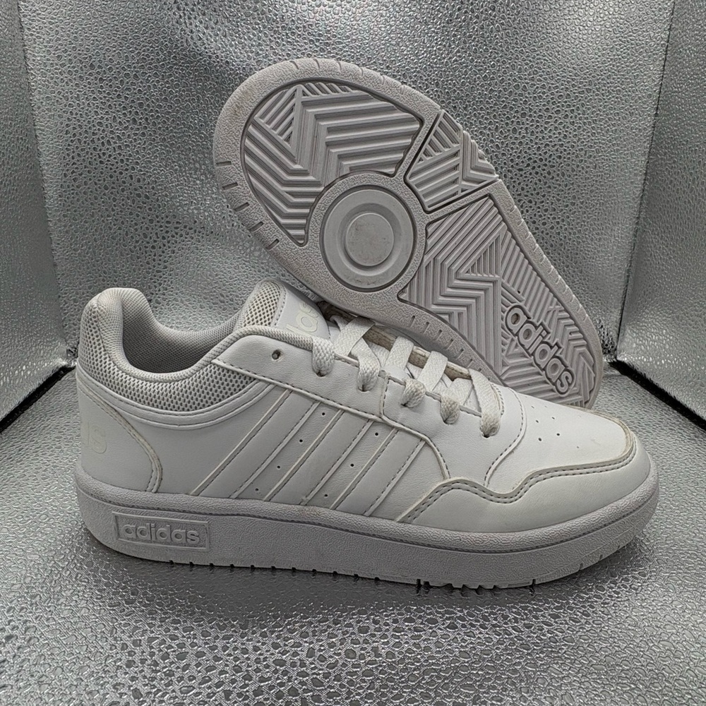 Adidas Kid’s YOUTHS Hoops 3.0 Low Basketball Size 3 Triple White